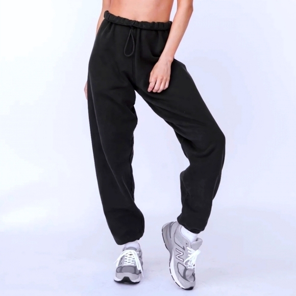 Joah Brown | Oversized Jogger - Picture 2 of 4